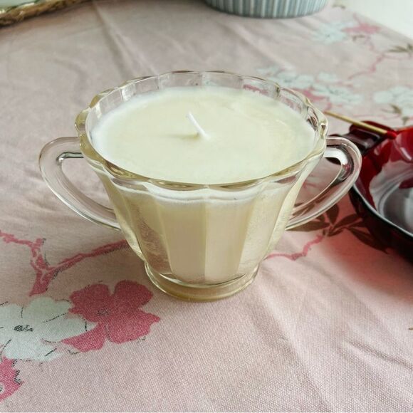 Vintage Imperial Pillar Flute Sugar Bowl Soy Candle White Tea - Picture 2 of 4